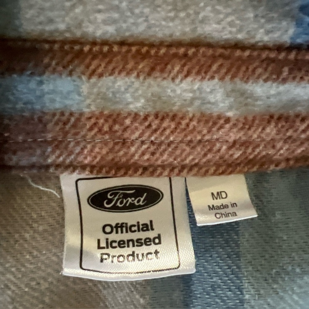 M - FORD - Plaid Shirt/Jacket with Bronco Graphic - Picture 7 of 12